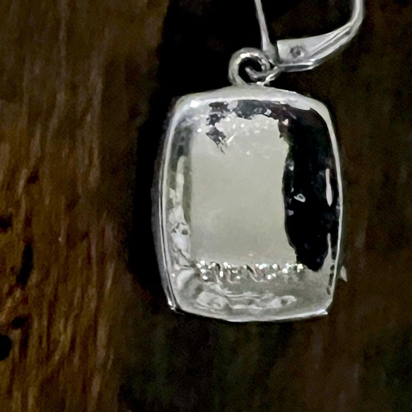 COPY - Givenchy necklace and earring set. Excellent condition. - Picture 6 of 7